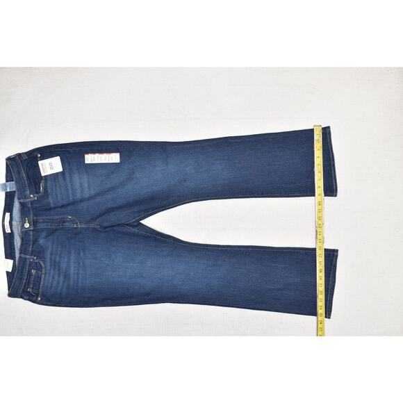 NEW Signature Levi Strauss & Co. Gold Label Women's Jeans Size 20M - Picture 6 of 8